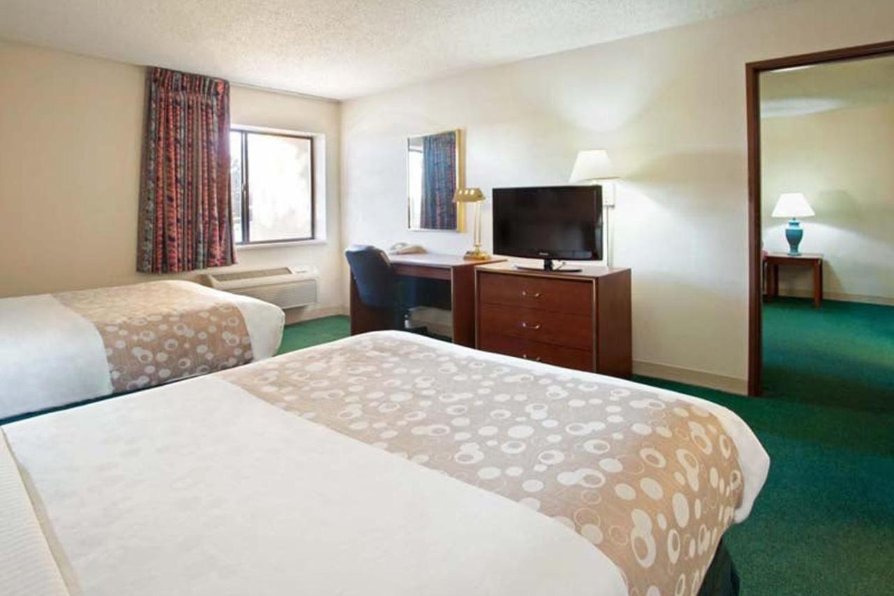 Norwood Inn & Suites Indianapolis East Post Drive Exterior foto